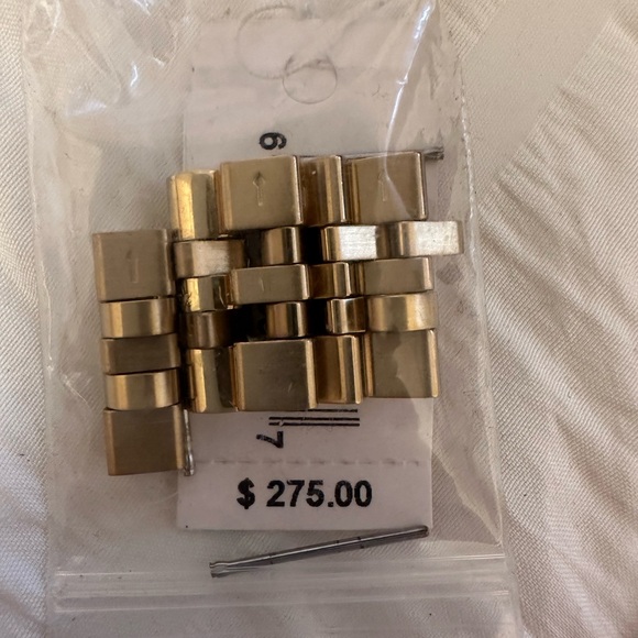 Rose Gold Michael Kors Watch - Picture 3 of 8